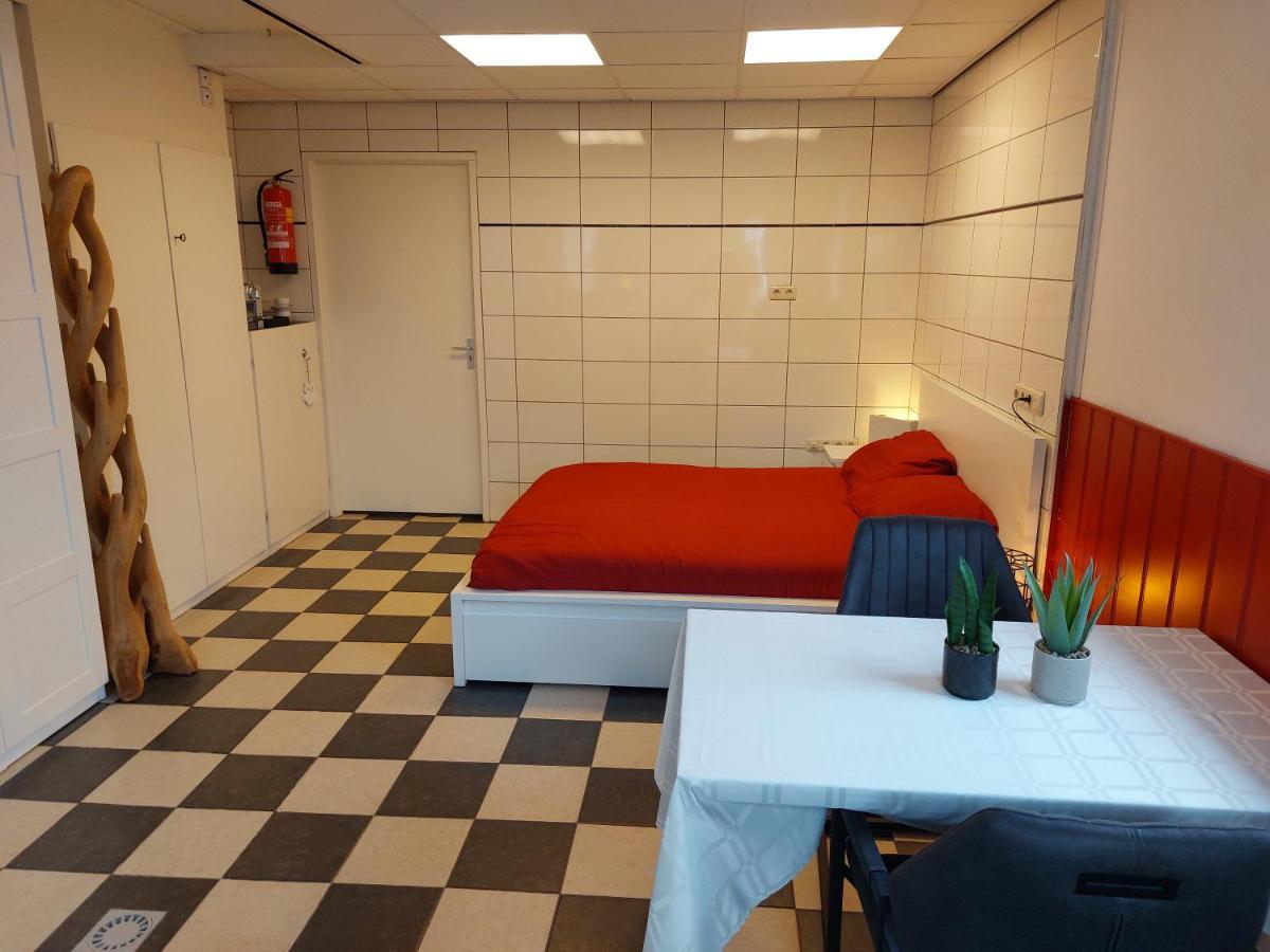 Gasthuys De Peel Bed & Breakfast Ospel Exterior foto