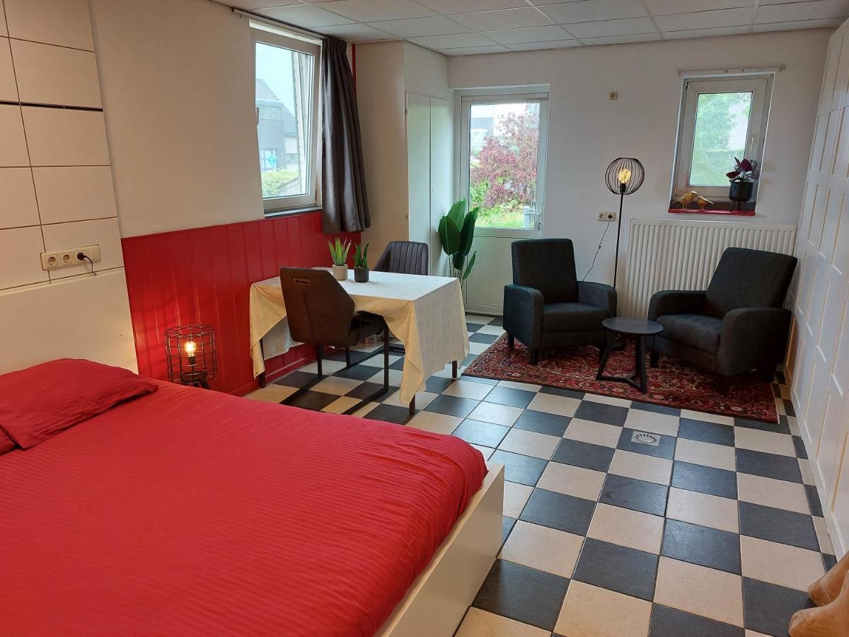 Gasthuys De Peel Bed & Breakfast Ospel Exterior foto